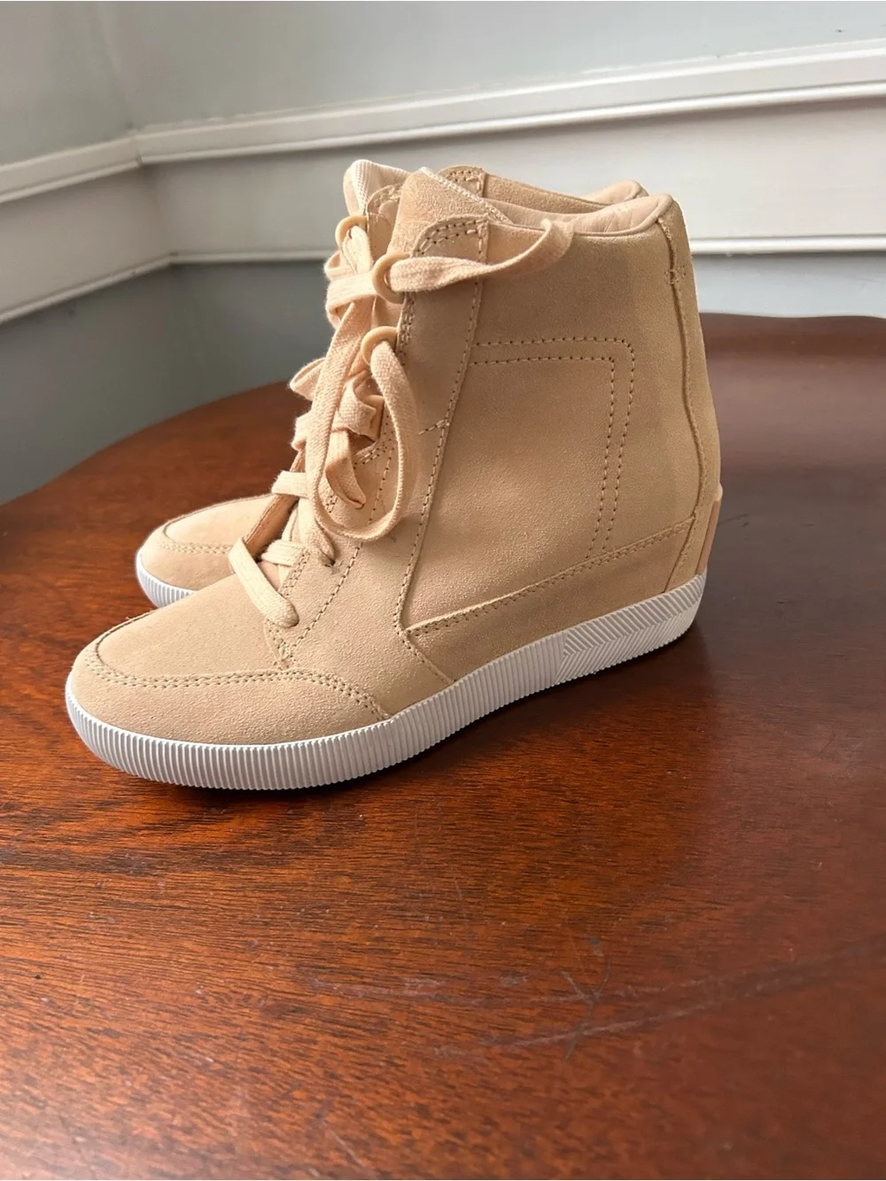 Sorel Out N About Waterproof Wedge Boots Nova Tan Beige -  Womens Size 7